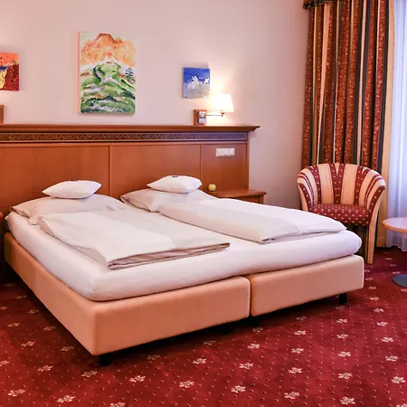 Alexandra 4* Wels