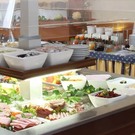 Hotel Alexandra 4*