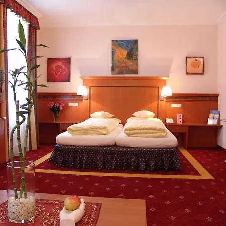 Hotel Alexandra 4*