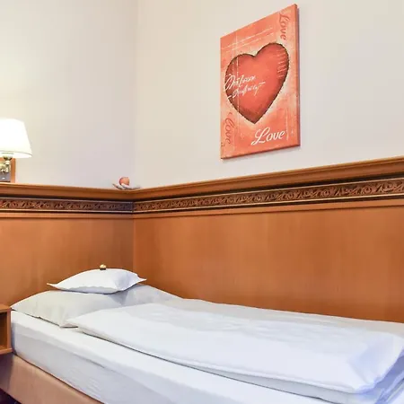 Hotel Alexandra 4*
