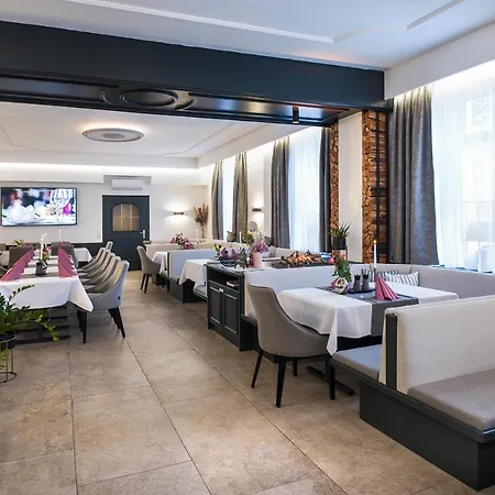 Alexandra 호텔 벨스